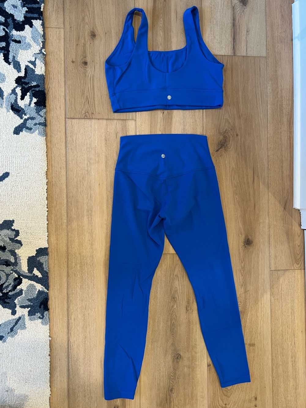 CRZ YOGA Sparkling Blue 2-Piece Activewear Set- M Leggings + L Sports Bra - Picture 2 of 7